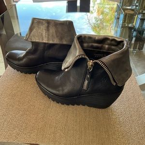 FLY LONDON leather booties